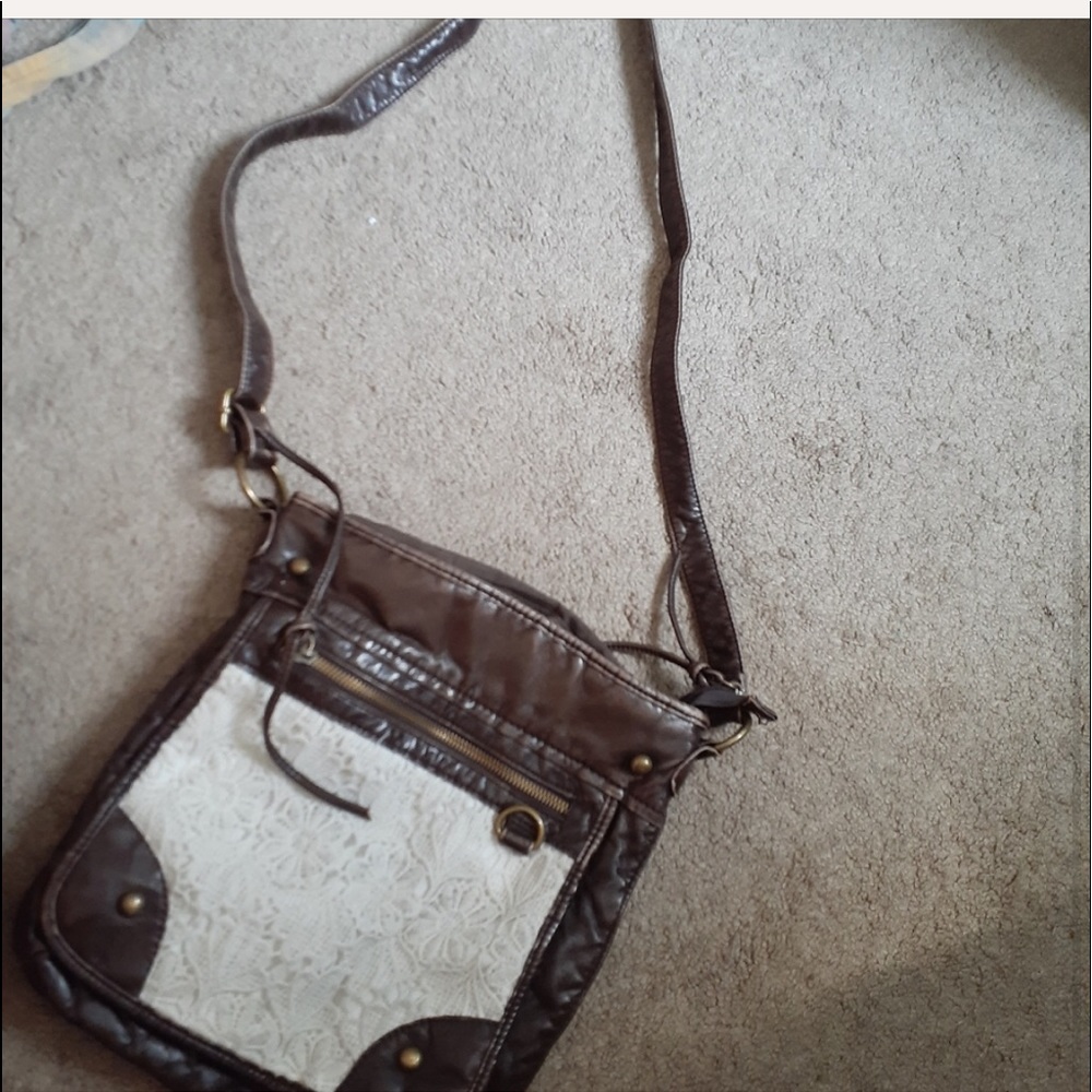 💔SOLD!  CROCHET CROSSBODY PURSE - Picture 2 of 4